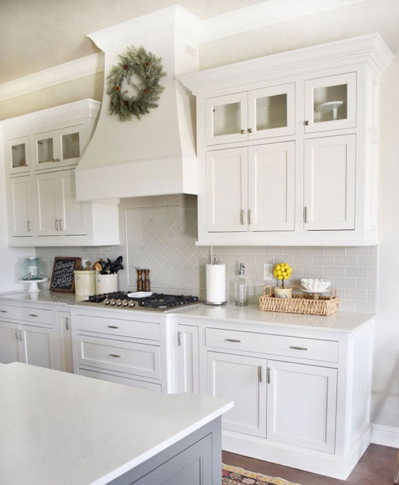 Glass Cabinets In The Kitchen