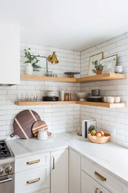 What To Put On Open Kitchen Shelves - A Styling Guide